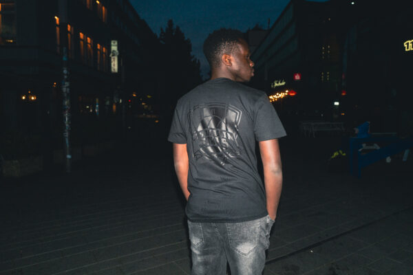 BO-line allblack Tee – Bild 4